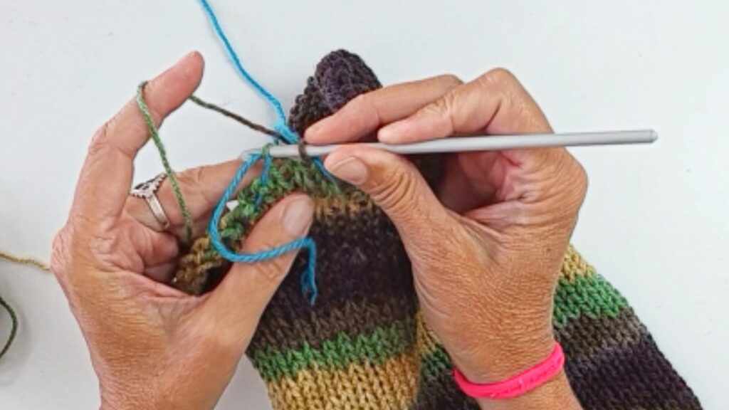 Travel Pillow on a Circular Knitting Machine